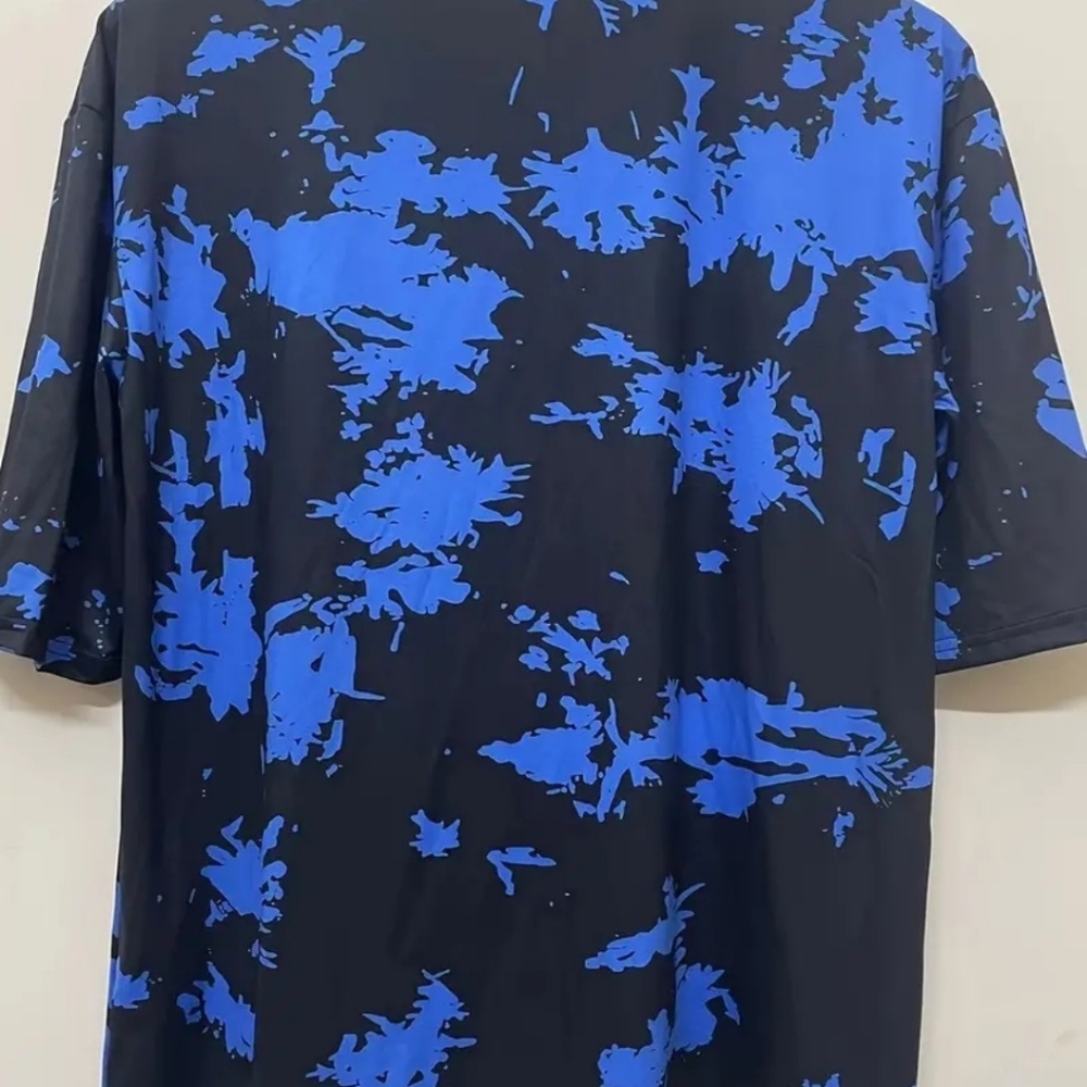 Skull Tee - Picture 4 of 4